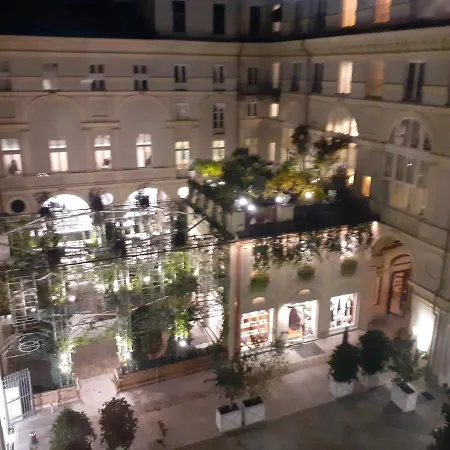 Fronte Egizio 公寓